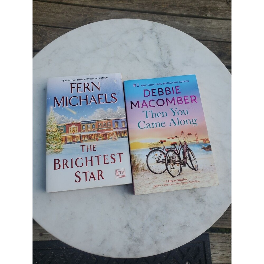 Bestselling Author Book Bundle: Debbie Macomber and Fern Michaels